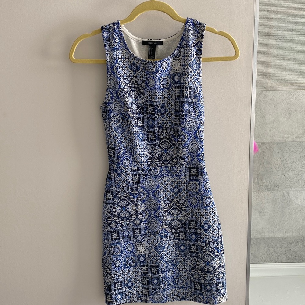 Short bodycon dress!